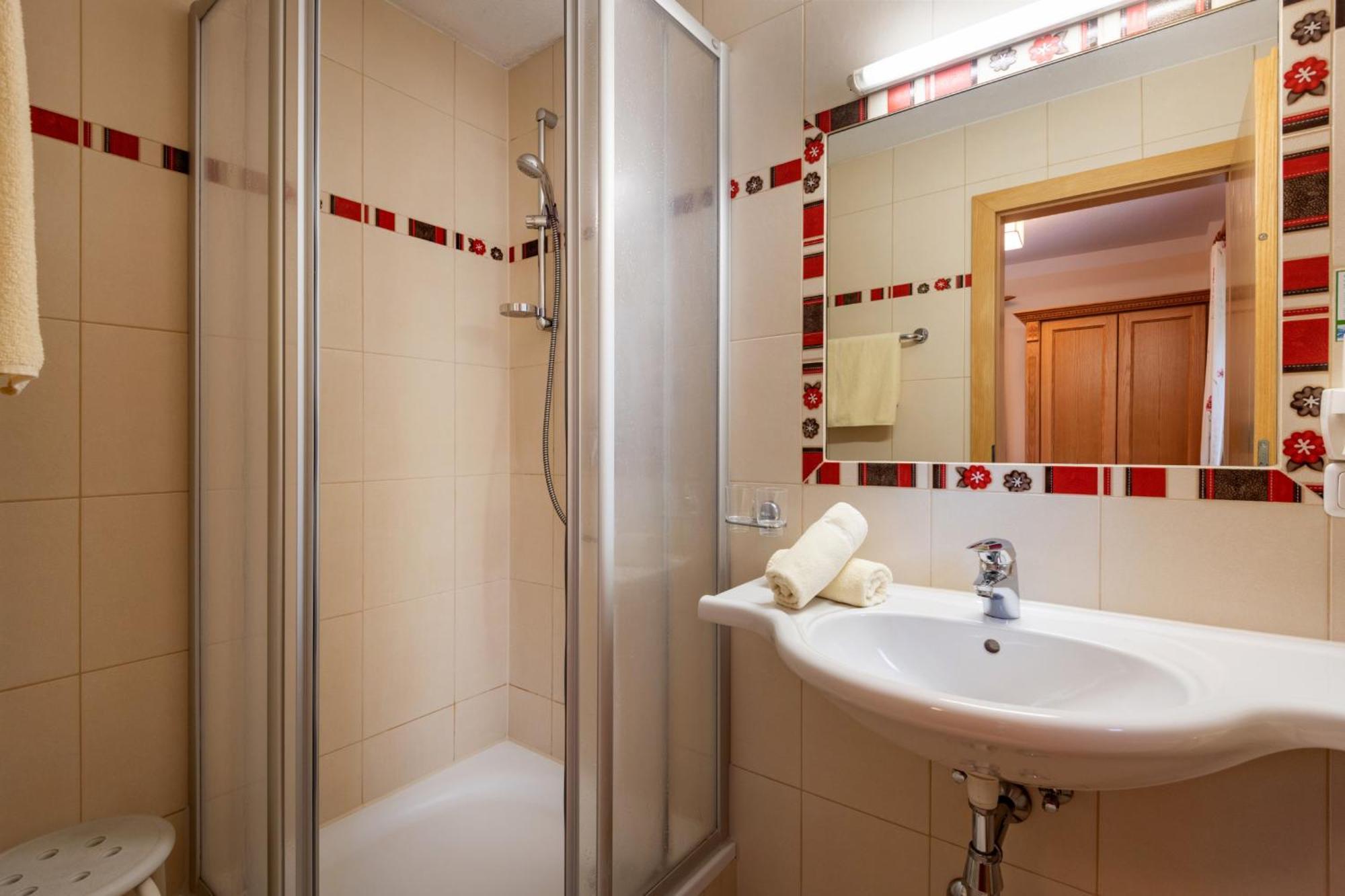 Hotel Garni Birkenhof 메이른호픈 외부 사진