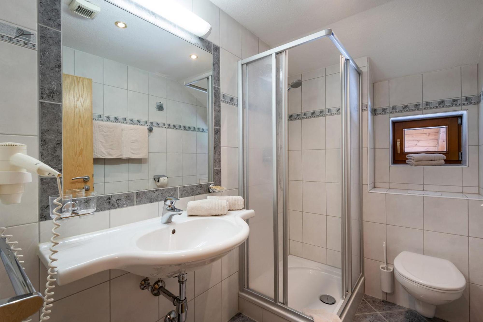 Hotel Garni Birkenhof 메이른호픈 외부 사진